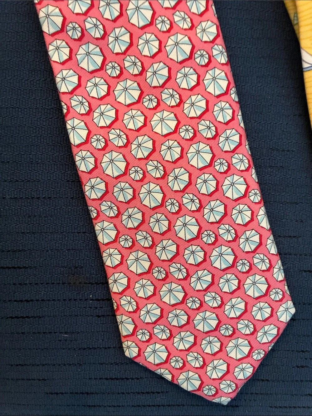Vineyard Vines two vineyard